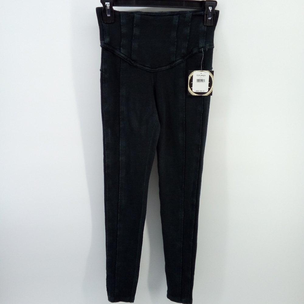 NWT Free People Movement Hybrid Leggings Black Gray Exposed Hem XS - Picture 13 of 15